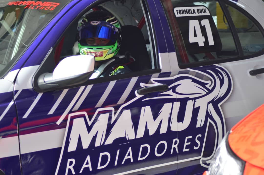 La alianza perfecta hacia la bandera a cuadros.